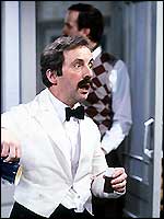 fawlty_towers_manuel_150.jpg