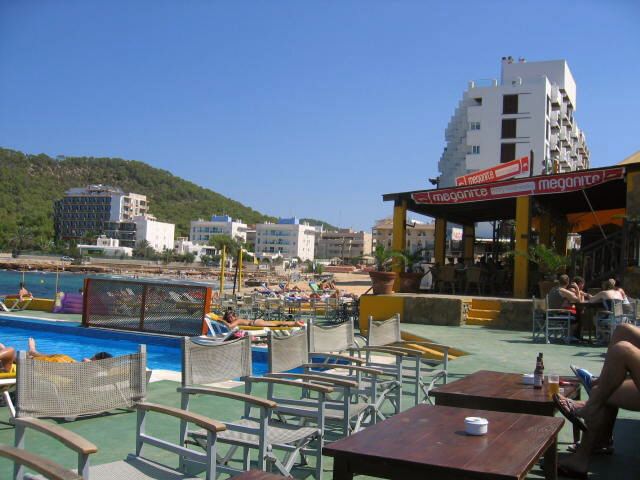 IBIZASanantonio(Kanyabar).JPG