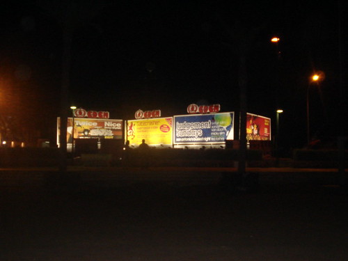 1400631267_04cd843de4.jpg