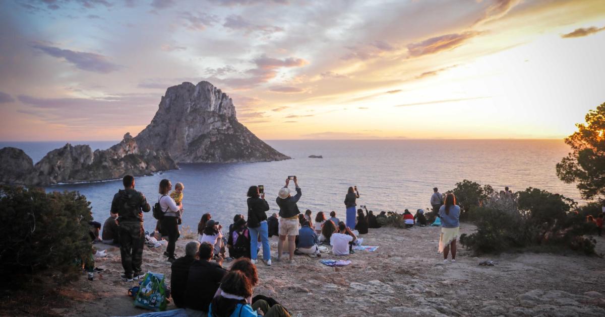 www.periodicodeibiza.es
