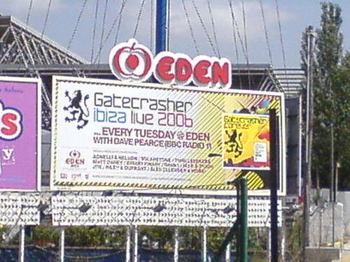 171325223_ec0ab82593.jpg
