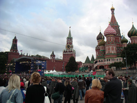 live8b.jpg