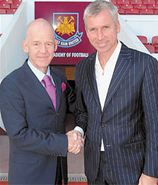 pardew211106_228x267.jpg