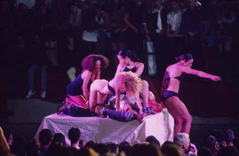25_Ibiza_Night_Fever.jpg