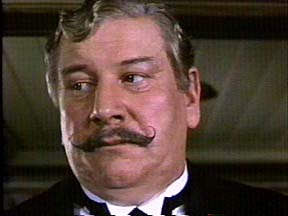 poirot_USTINOV_2.jpg