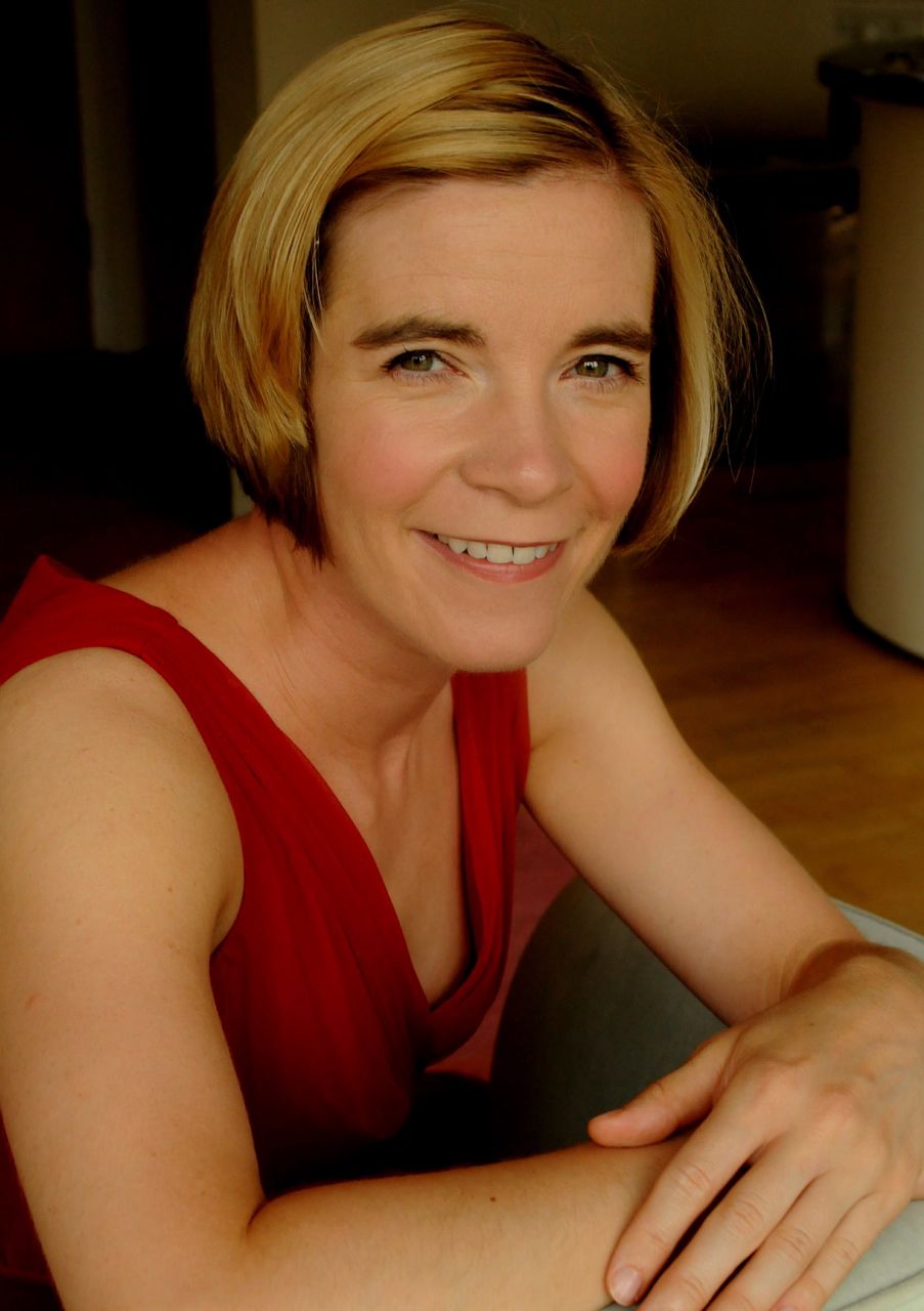 Lucy+Worsley+copyright+Stuart+Clarke.jpg