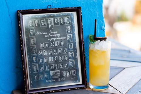 Pikescocktailmenu2019-20-9900000451028a3c.jpg
